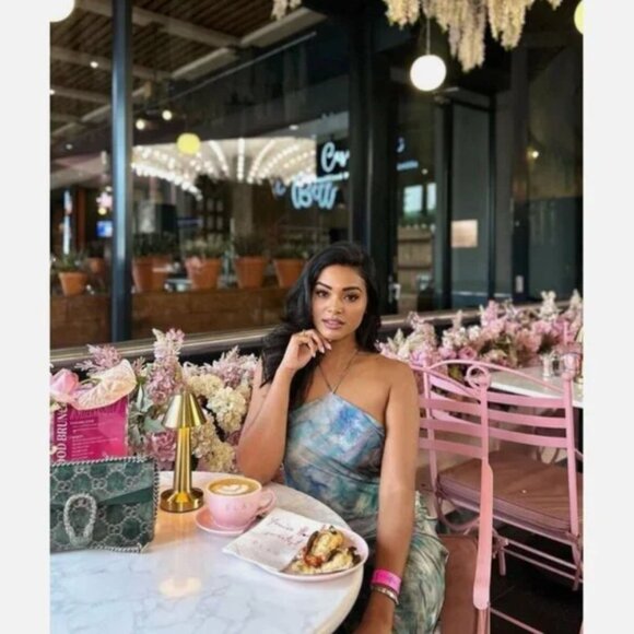 Zara halter satin effect dress - Picture 4 of 11